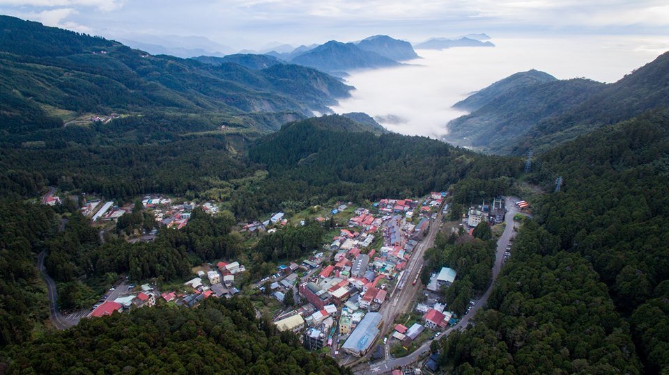 阿里山包車旅遊,奮起湖包車旅遊,阿里山包車,奮起湖包車,阿里山包車一日遊,奮起湖包車一日遊,嘉義包車旅遊